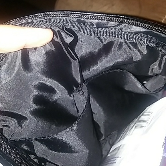 Mossimo Women's Vegan Leather, Fur Mini BAG - Picture 5 of 6